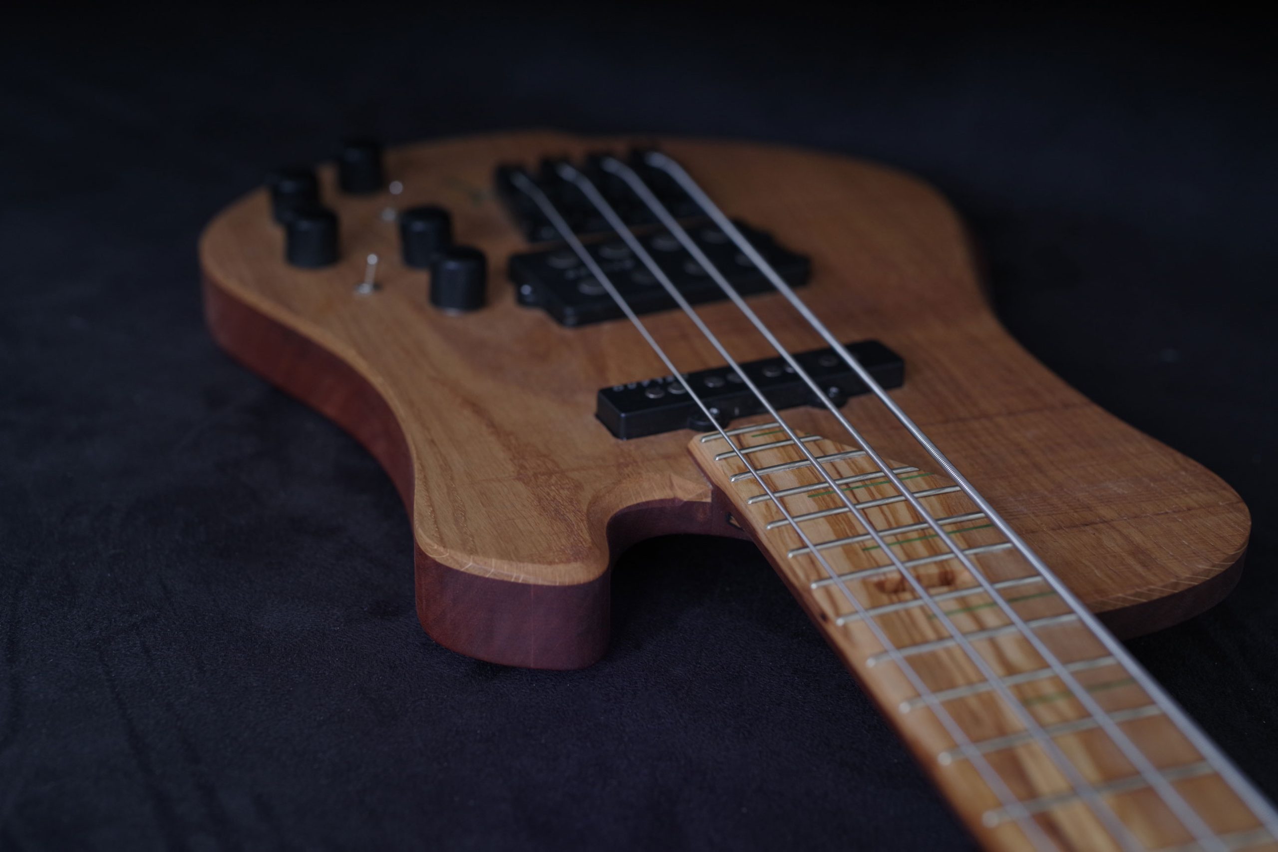 S.B. 25 – “Solar Bass 25”