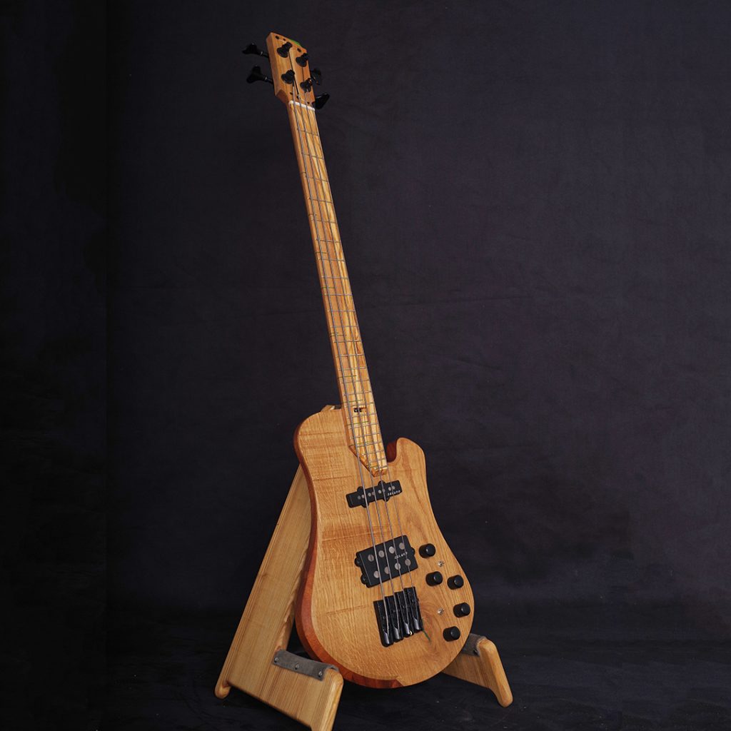 S.B.25 - "Solar Bass 25"